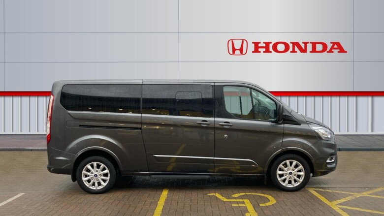 Ford Tourneo Custom Transit Custom Tourneo L2 Diesel Fwd 2.0 EcoBlue 130ps L/R 8 Seater Titanium Auto